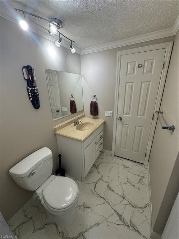 84 Enchanting BLVD, NAPLES FL 34112-14