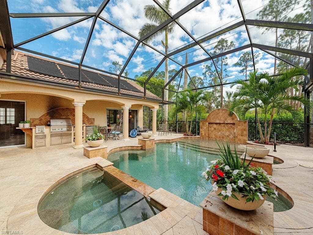 143 Edgemere WAY S, NAPLES FL 34105-17