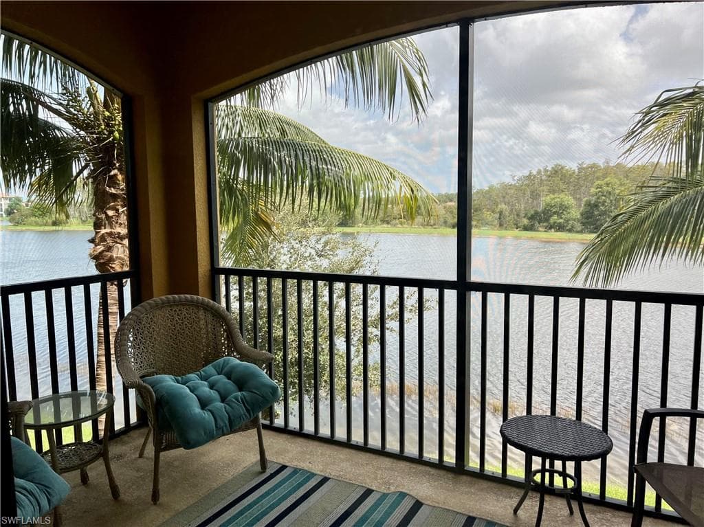 9584 Trevi CT # 5223, NAPLES FL 34113-39