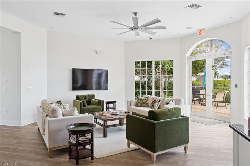 7168 Lemuria CIR # 1701, NAPLES FL 34109-21