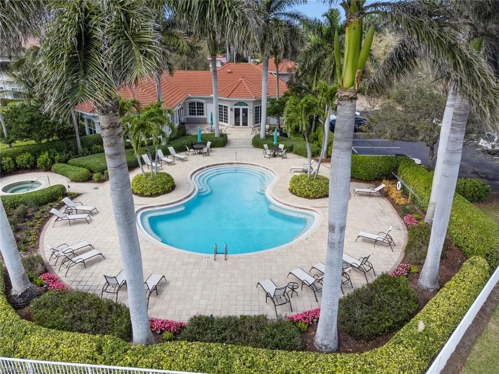 7168 Lemuria CIR # 1701, NAPLES FL 34109-24