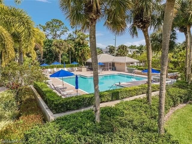 434 Sugar Pine LN, NAPLES FL 34108-16
