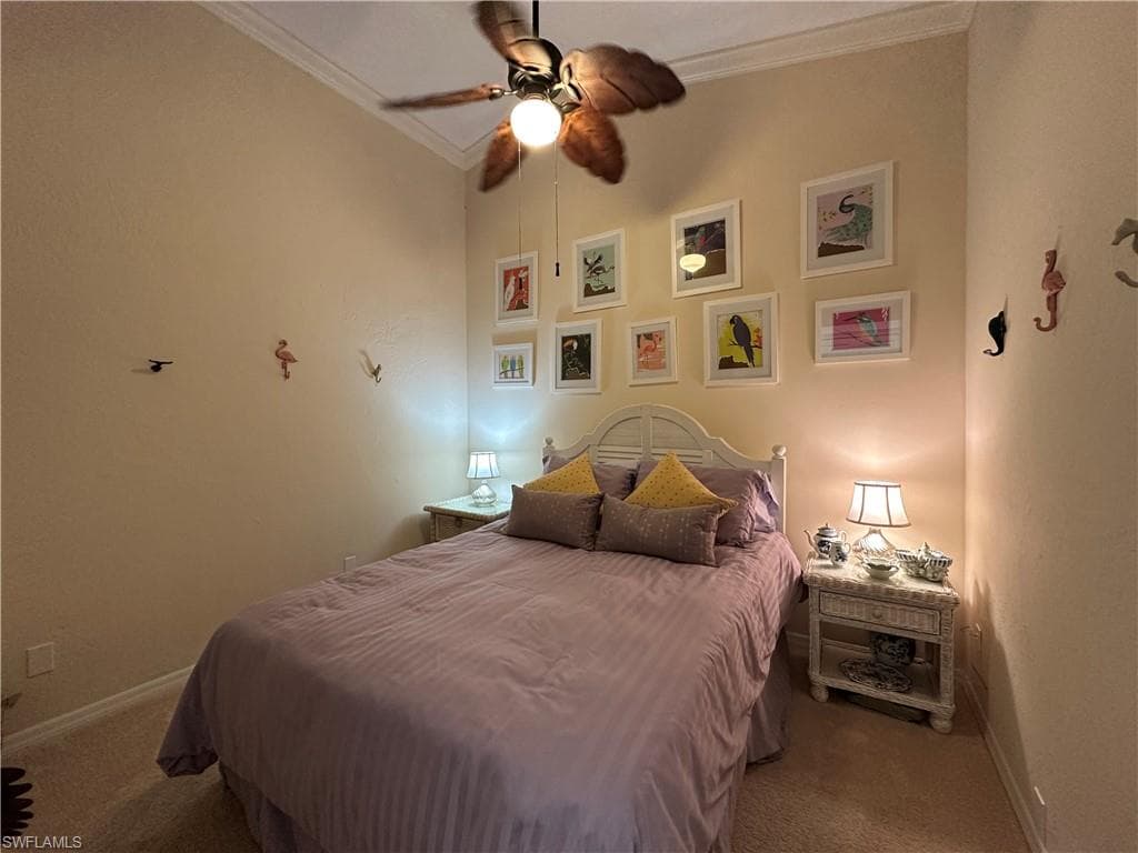 1315 Naples Lake DR, NAPLES FL 34104-16