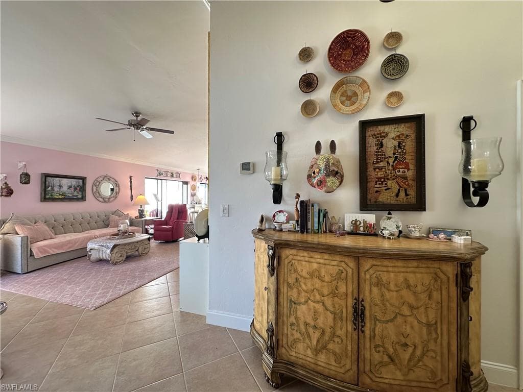 1315 Naples Lake DR, NAPLES FL 34104-10