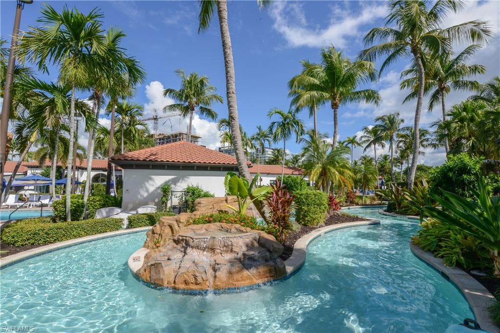 1530 5th AVE S # 208C, NAPLES FL 34102-35