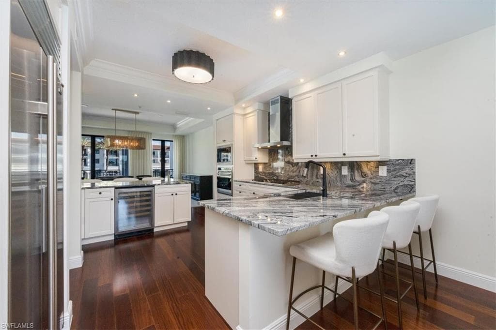 1530 5th AVE S # 208C, NAPLES FL 34102-9