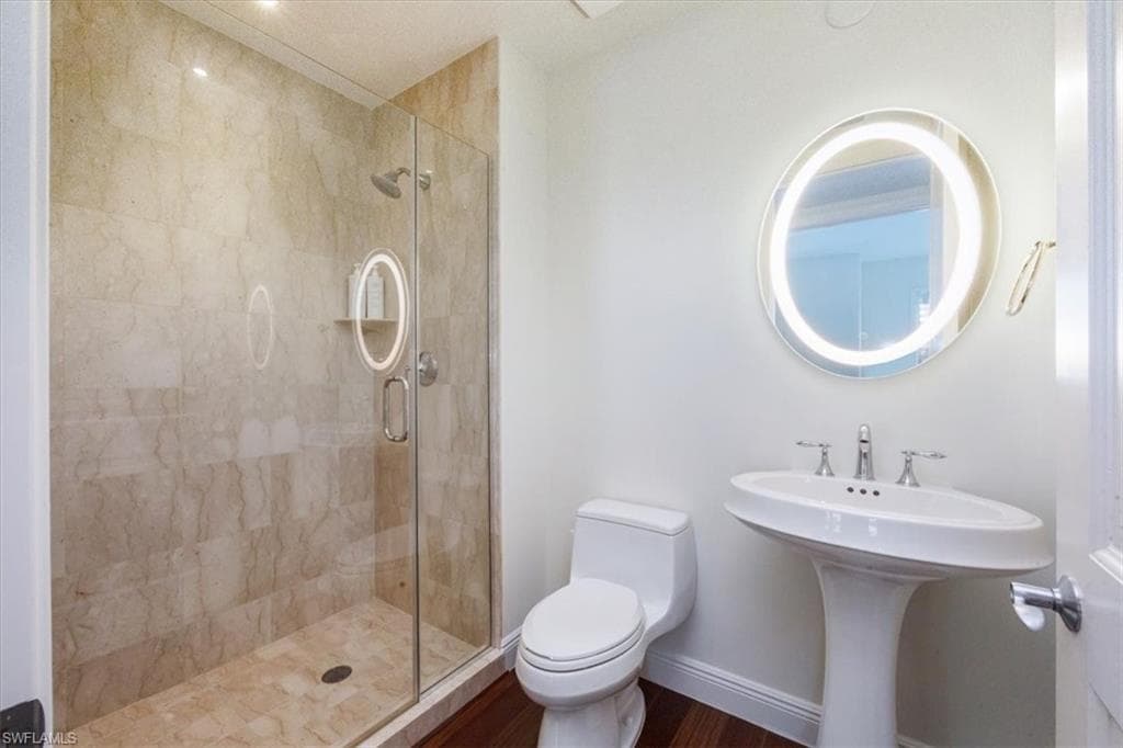 1530 5th AVE S # 208C, NAPLES FL 34102-14