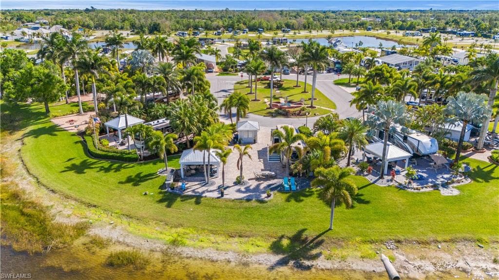 10211 Surfwood CT, FORT MYERS FL 33905-12