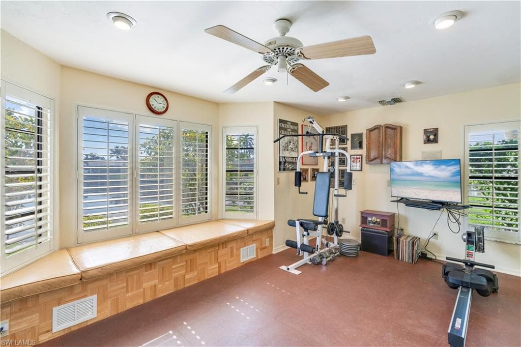 1358 Wainwright WAY, FORT MYERS FL 33919-46