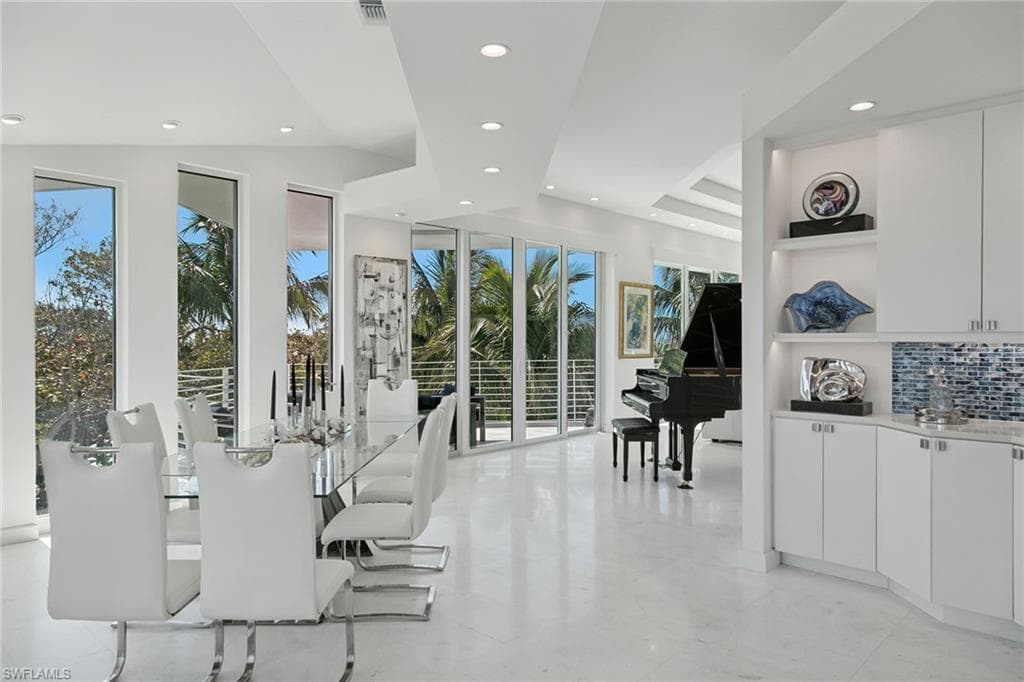 795 Waterside DR-22