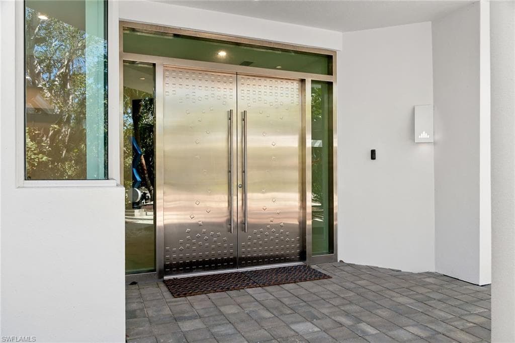 795 Waterside DR-11