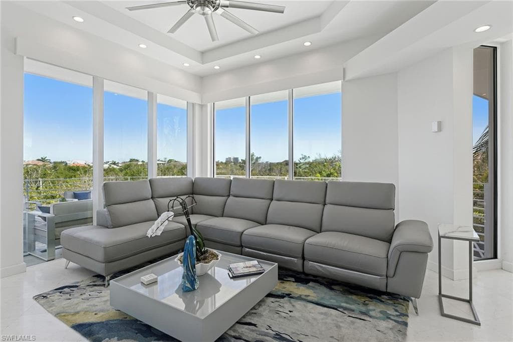 795 Waterside DR-25