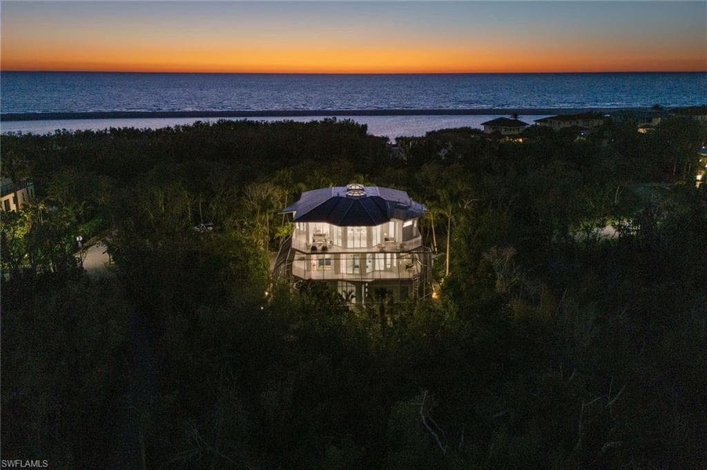 795 Waterside DR-6
