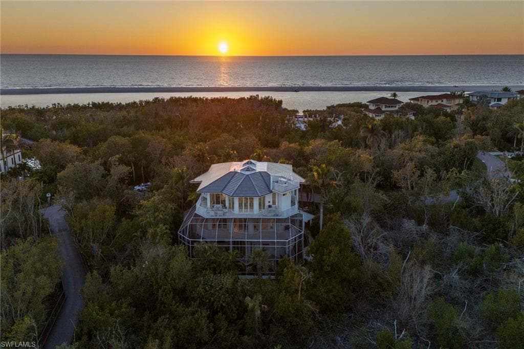 795 Waterside DR-4