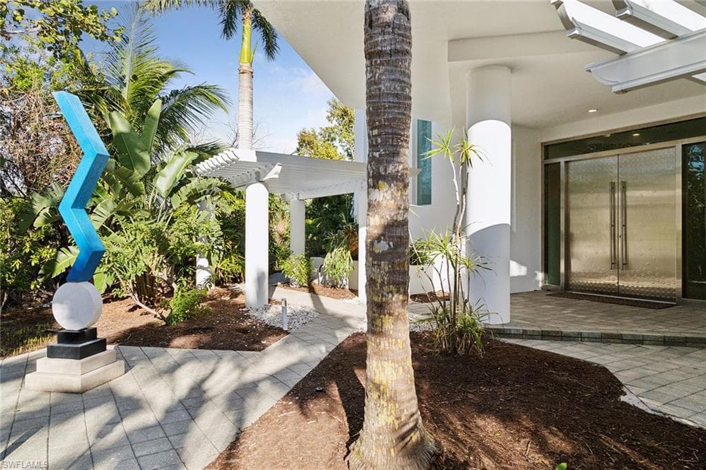 795 Waterside DR-10
