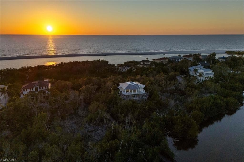 795 Waterside DR-3