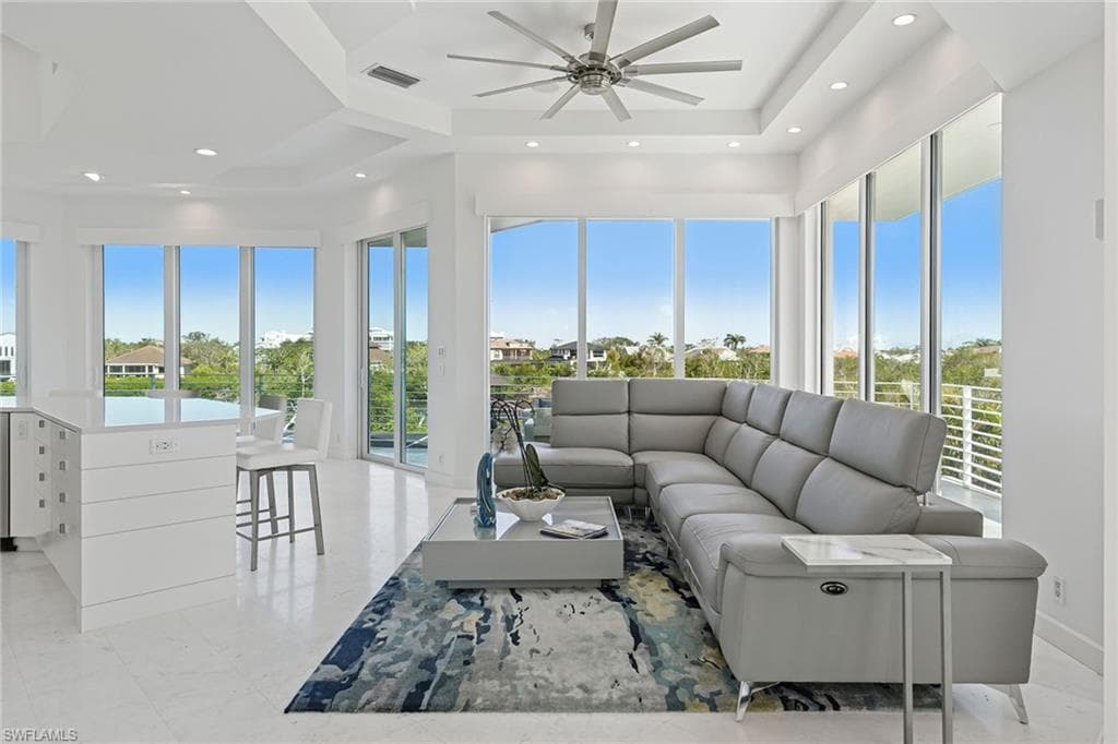 795 Waterside DR-24