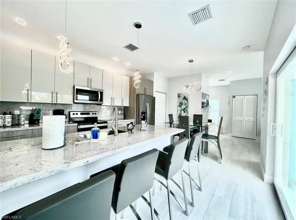 1021 82nd ST, MARATHON FL 33050-7