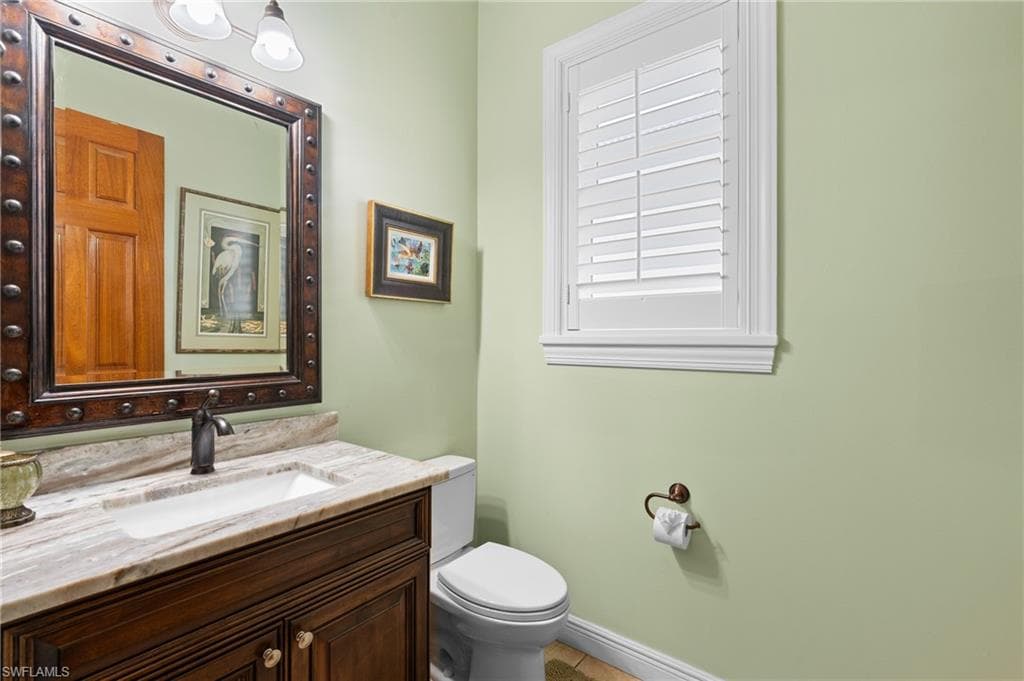 5701 Harborage DR, FORT MYERS FL 33908-16