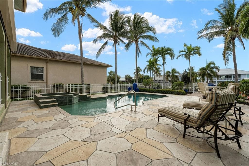 5701 Harborage DR, FORT MYERS FL 33908-42