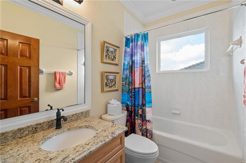 5701 Harborage DR, FORT MYERS FL 33908-31