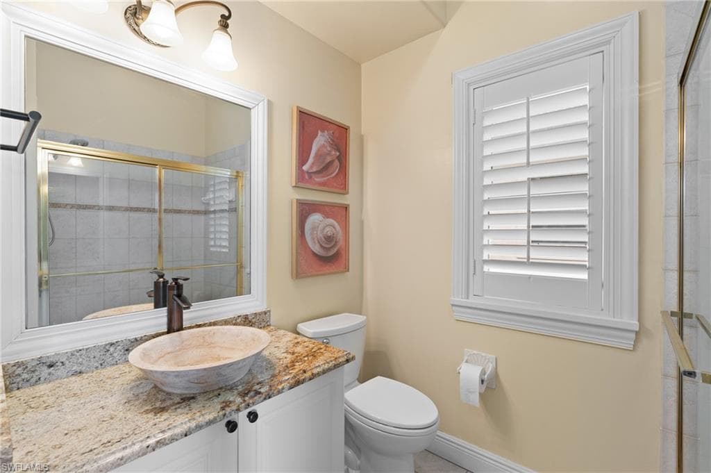 5701 Harborage DR, FORT MYERS FL 33908-37