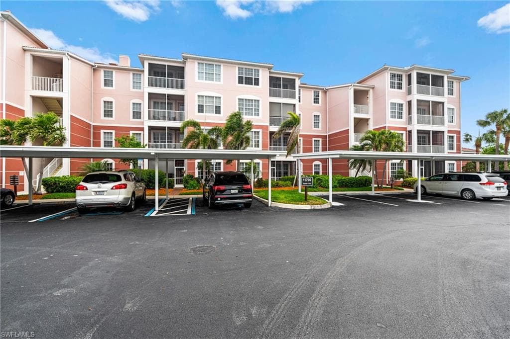 11700 Pasetto LN # 207, FORT MYERS FL 33908-23