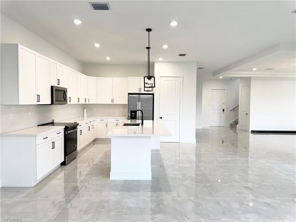 5085 Penella AVE, AVE MARIA FL 34142-7