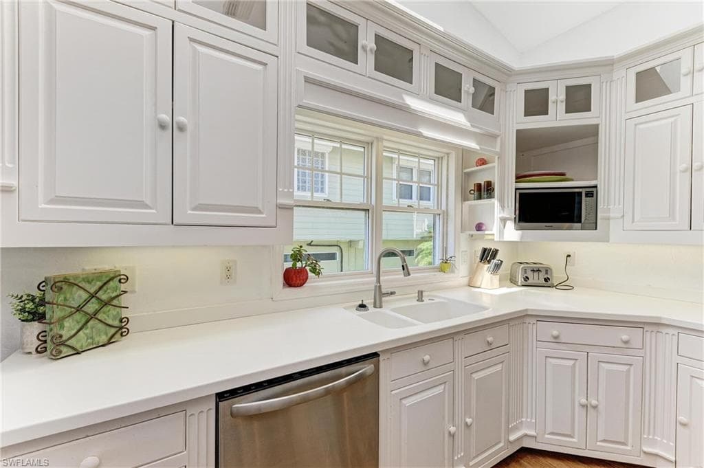 3790 Peace River DR, PUNTA GORDA FL 33983-15