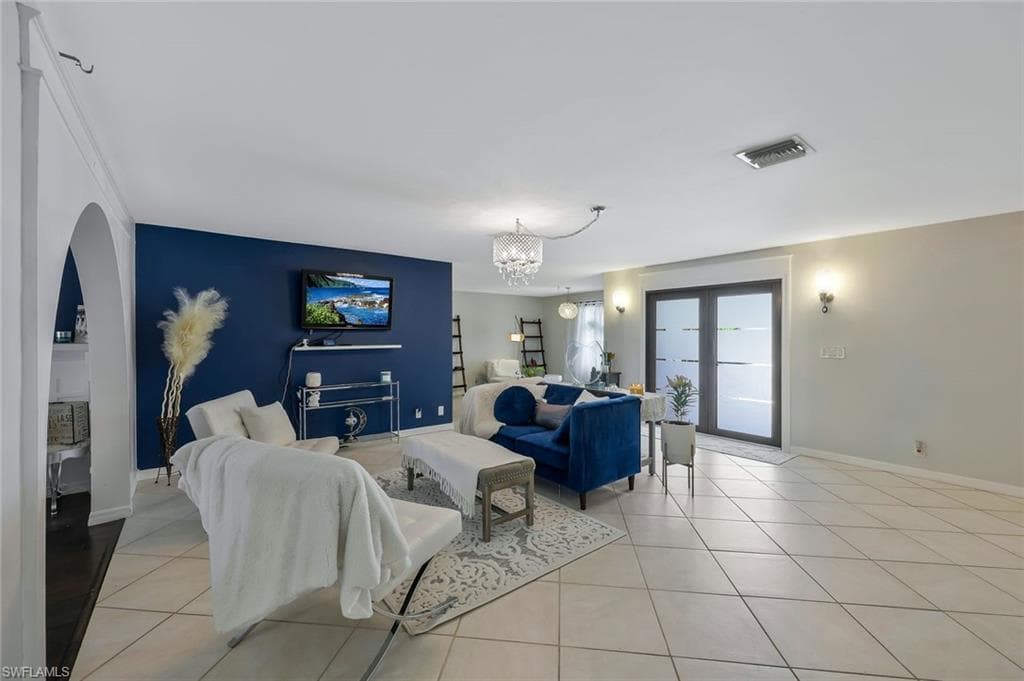 1930 Curling AVE, NAPLES FL 34109-8