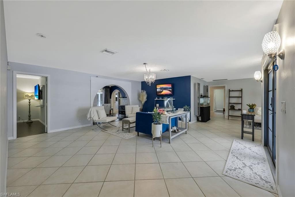1930 Curling AVE, NAPLES FL 34109-7