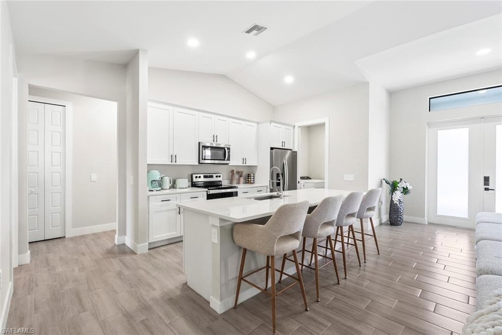 4600 Key Largo LN, BONITA SPRINGS FL 34134-7