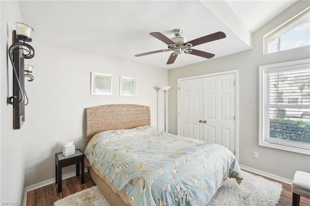 518 Cormorant CV, NAPLES FL 34113-21