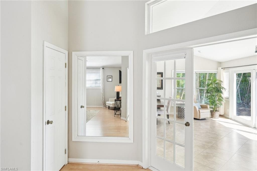 518 Cormorant CV, NAPLES FL 34113-27