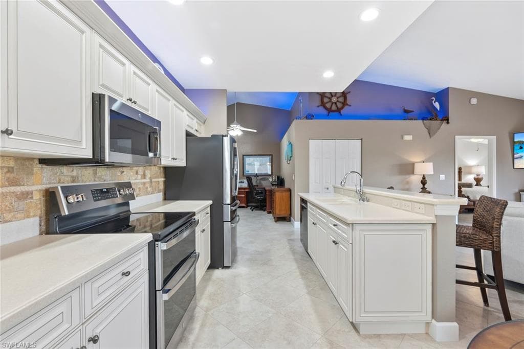 28621 Carriage Home DR # 204, BONITA SPRINGS FL 34134-23