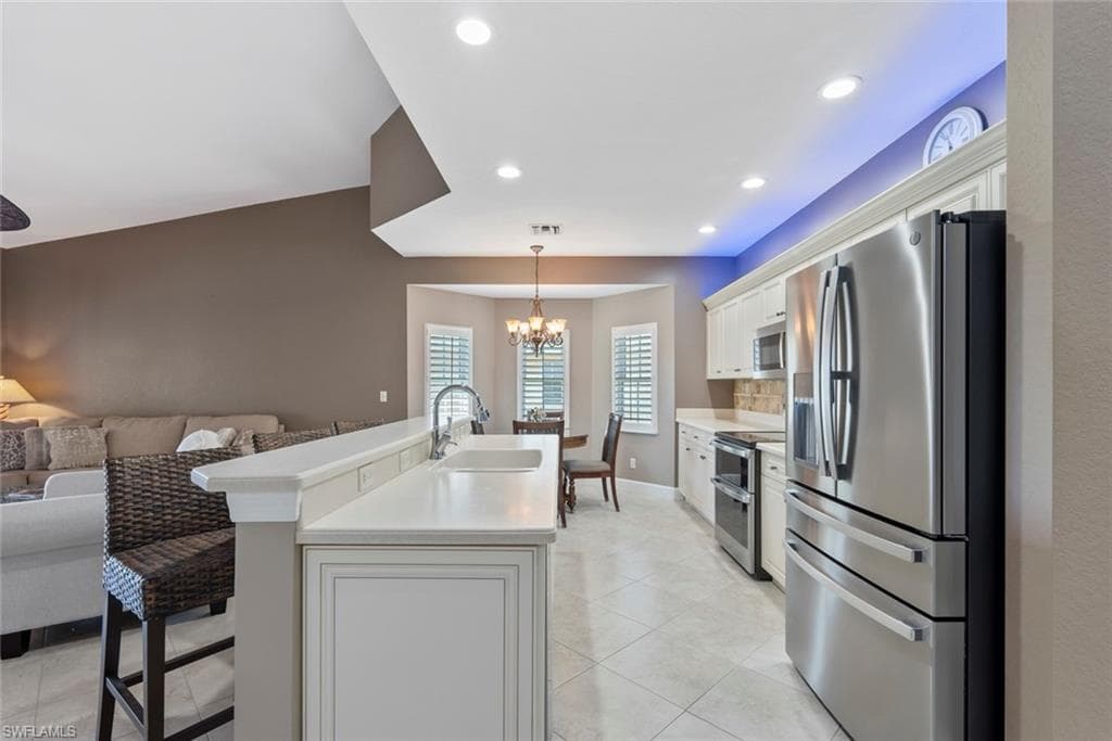 28621 Carriage Home DR # 204, BONITA SPRINGS FL 34134-17