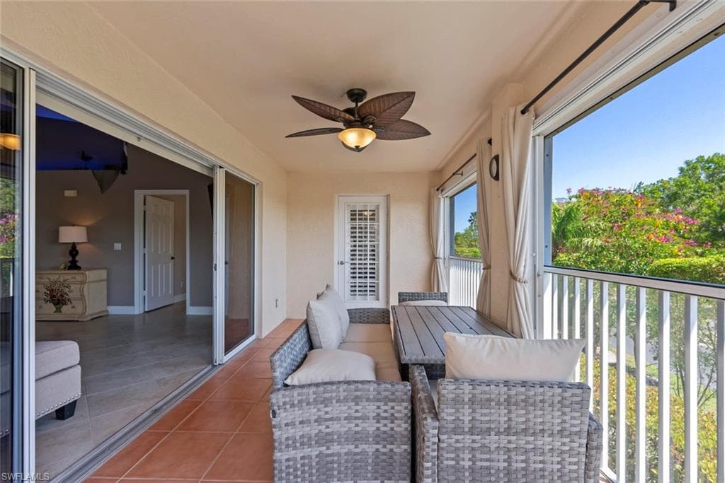 28621 Carriage Home DR # 204, BONITA SPRINGS FL 34134-39