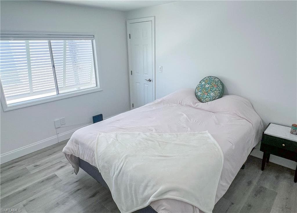 11181 Azalea LN, FORT MYERS BEACH FL 33931-17