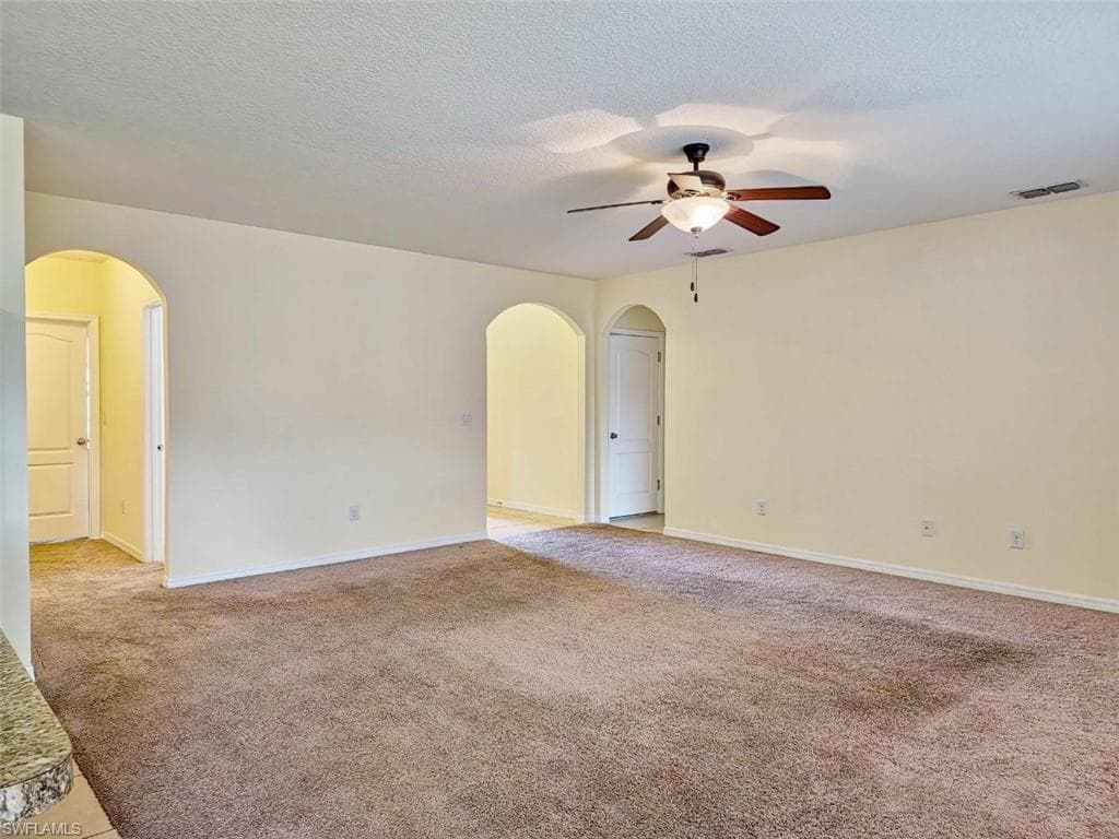 324 SUNNY FIELD CT, EUSTIS FL 32726-5