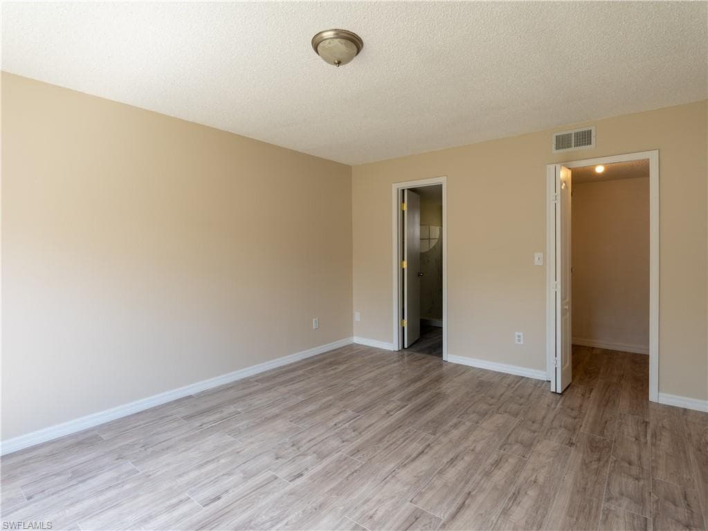 5007 LAGUNA BAY CIR # 37, KISSIMMEE FL 34746-12