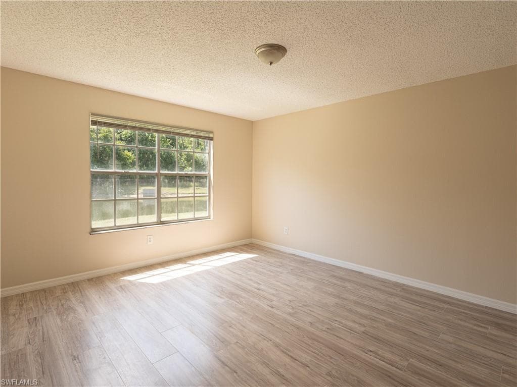 5007 LAGUNA BAY CIR # 37, KISSIMMEE FL 34746-11