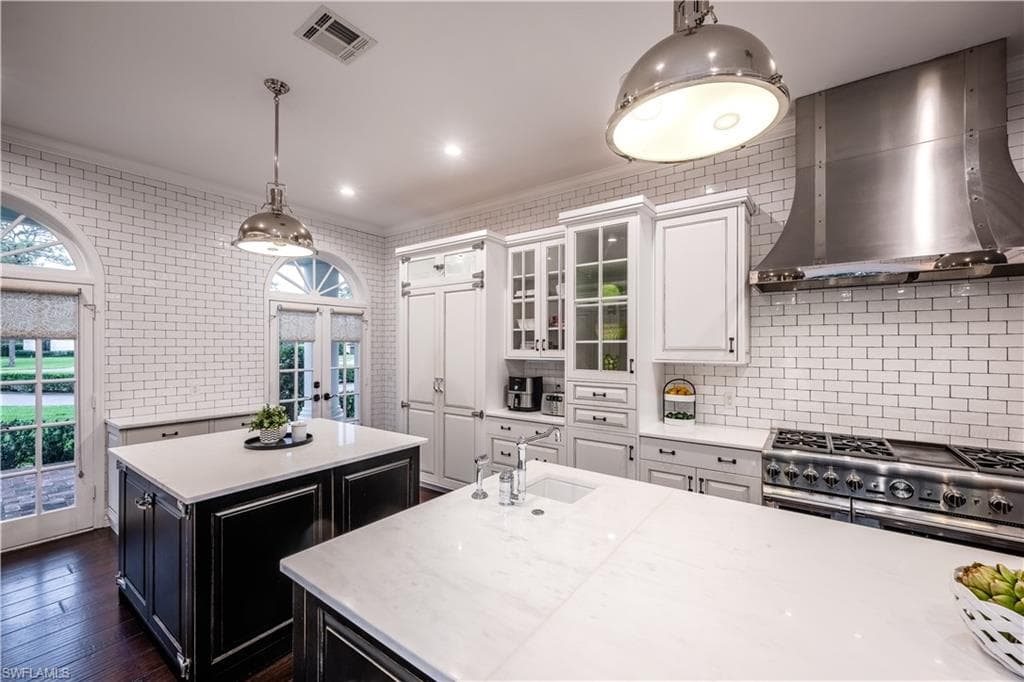 13189 VALEWOOD DR, NAPLES FL 34119-12