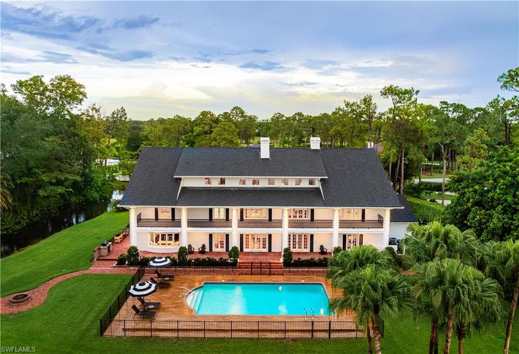 13189 VALEWOOD DR, NAPLES FL 34119-3