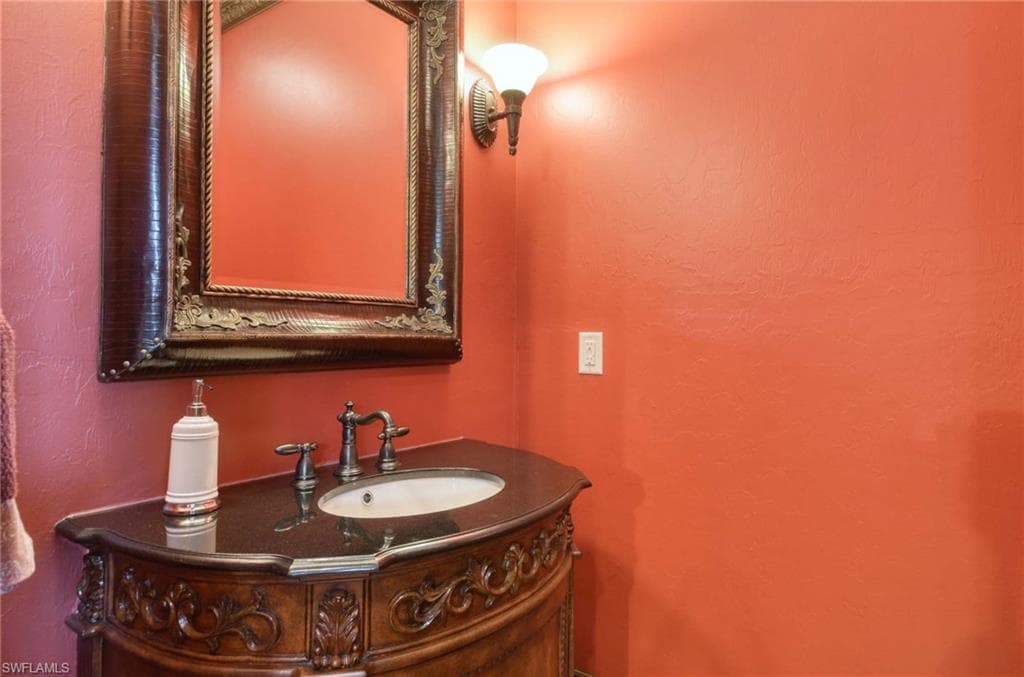 3027 Mona Lisa BLVD, NAPLES FL 34119-34