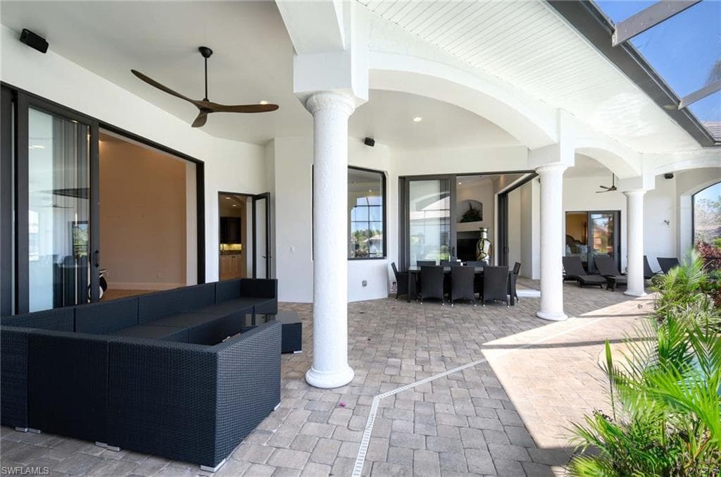 3027 Mona Lisa BLVD, NAPLES FL 34119-38