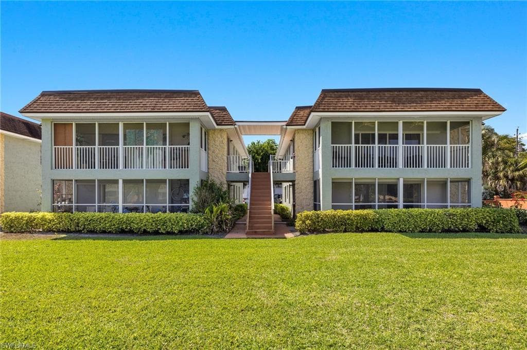 1400 Pompei LN # 1, NAPLES FL 34103-5