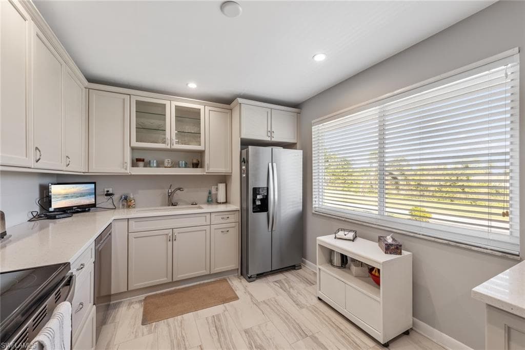 865 Teryl RD # 2114, NAPLES FL 34112-8