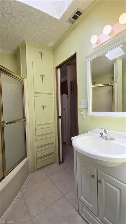 1012 Crystal Lake DR, NAPLES FL 34120-16