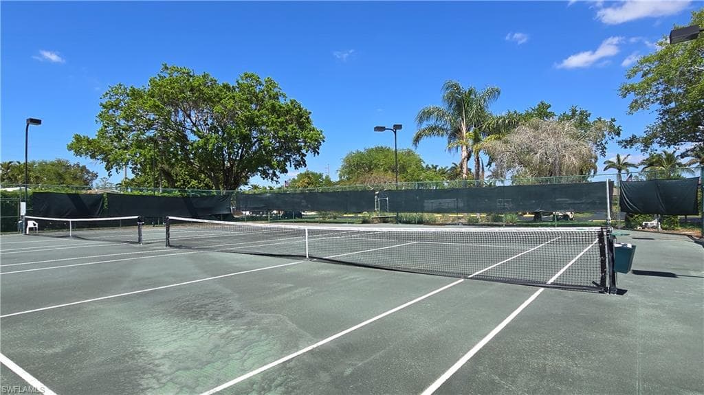 1012 Crystal Lake DR, NAPLES FL 34120-31