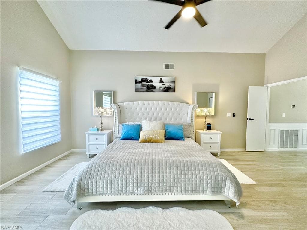 3639 Kent DR, NAPLES FL 34112-26